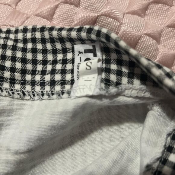 Black and White Gingham Mini Skirt - Picture 4 of 5